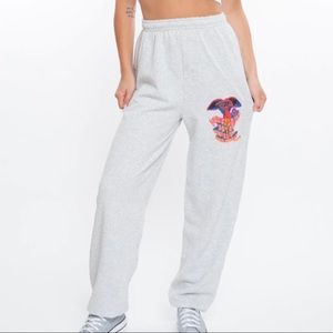 Boys lie club heartbreak sweats. Sz S.